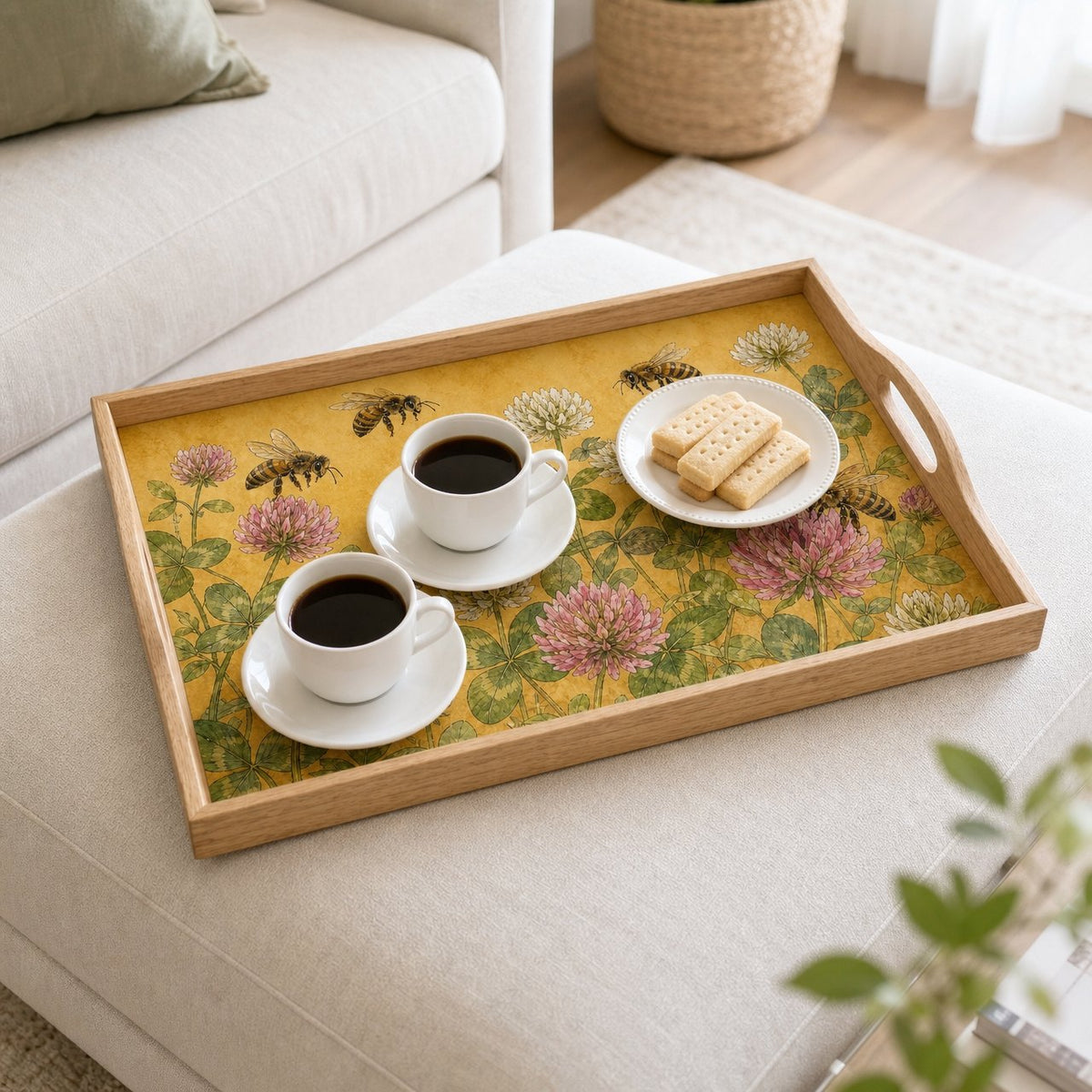 Clover and Bee Serving Tray, image 4